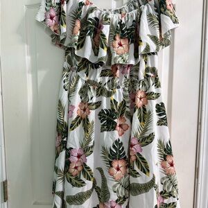 SHEIN Curve Tropical Print Dress